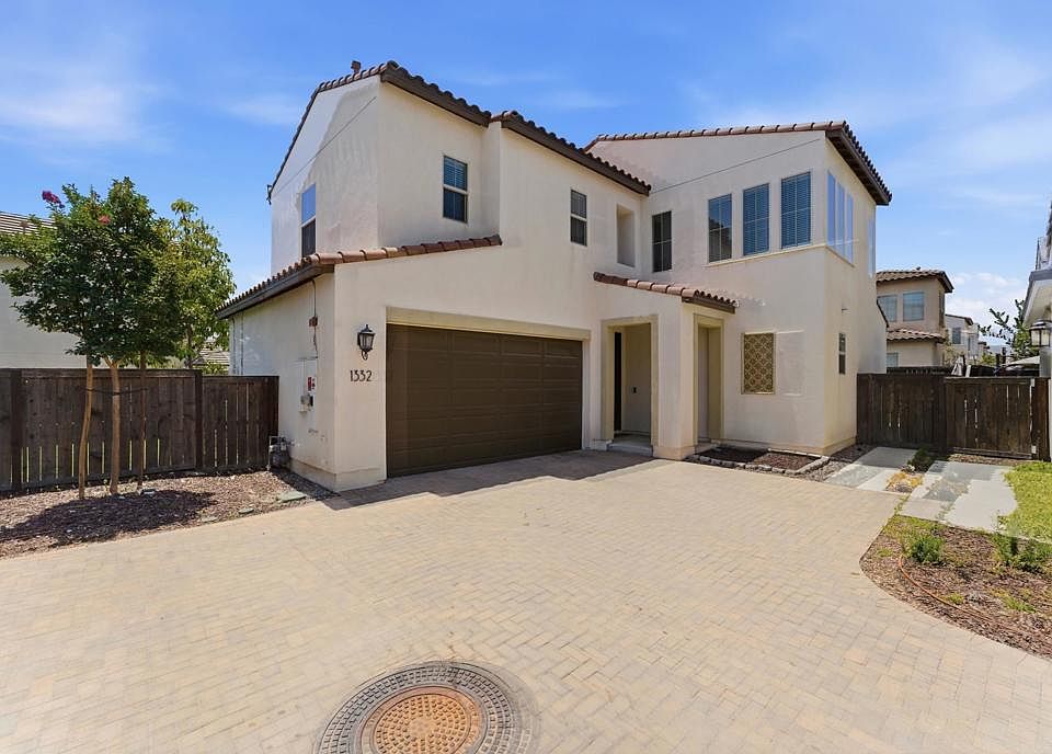 1st image of 1332 Camino Carmelo