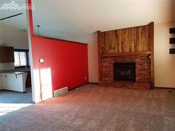 4th image of 8330 Freemantle Dr