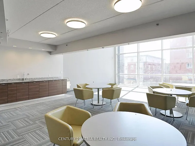 280 Lester St #308 — Photo 31