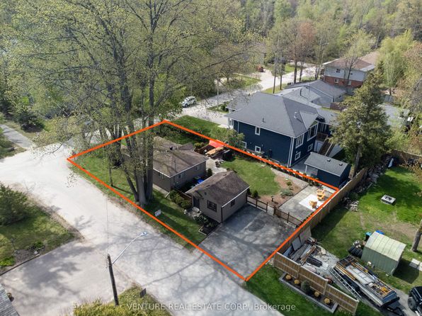 50 Forest Ave, Wasaga Beach, ON L9Z 2K4