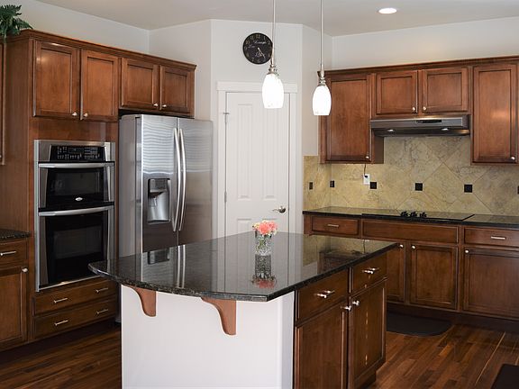 3rd image of 18502 86th Avenue Ct E