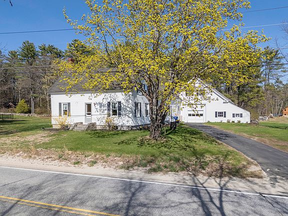 5th image of 255 Raymond Hill Road