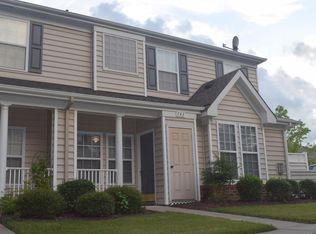 141 Ellis Dr, Yorktown, VA 23692