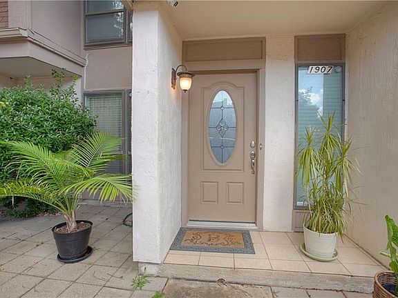 4th image of 1907 Place One Ln