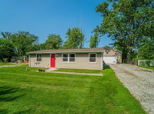 12736 Whitcomb St, Crown Point, IN 46307