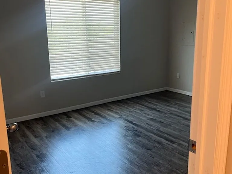 1315 N Azena St — Photo 15