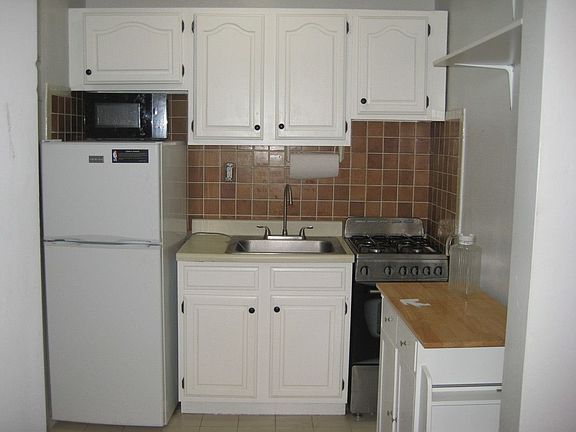 5th image of 273 W 90th St #4E