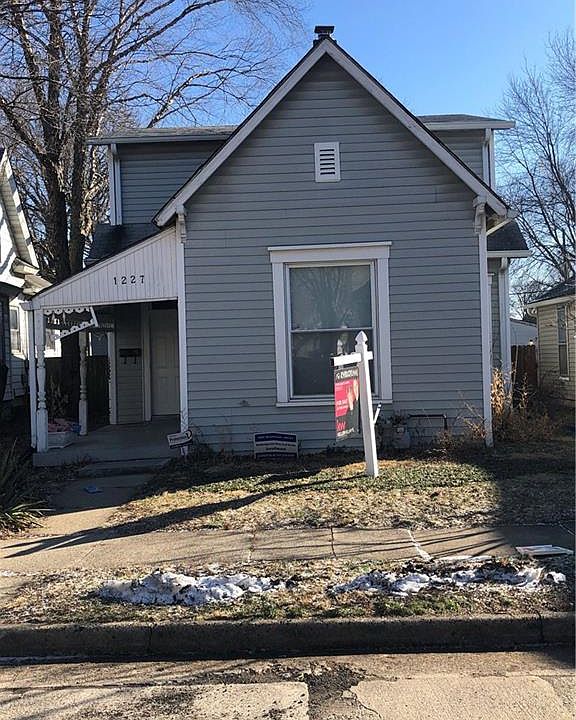 1st image of 1227 S Richland St