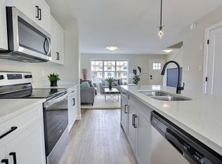 Henley Heights, Edmonton, AB T5T 7N7