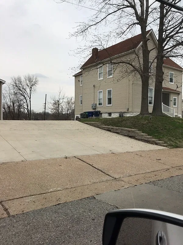 2 bed, 1100 sqft, $1,395 — Photo 2