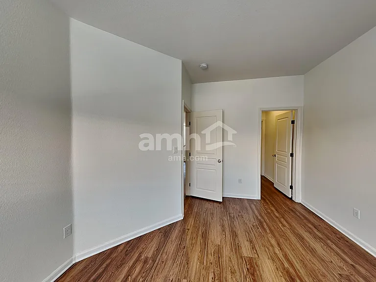 10438 Tuscany Rose Ct — Photo 9