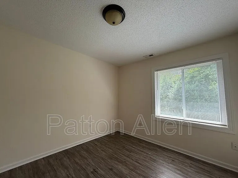 20 Dawnwood Cir — Photo 19