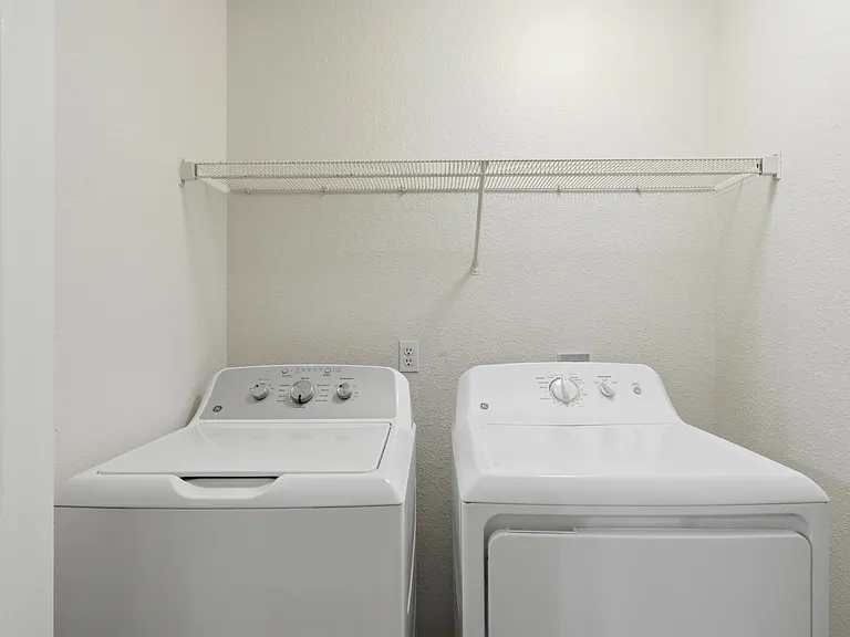 Bryant Street Townhomes — Photo 10