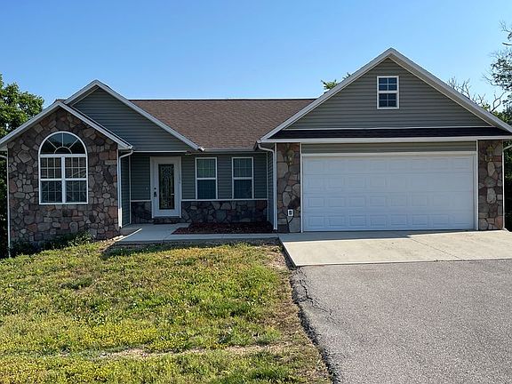 2nd image of 16084 Haidyn Rd