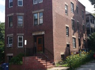 2 Hillside St, Roxbury, MA 02120