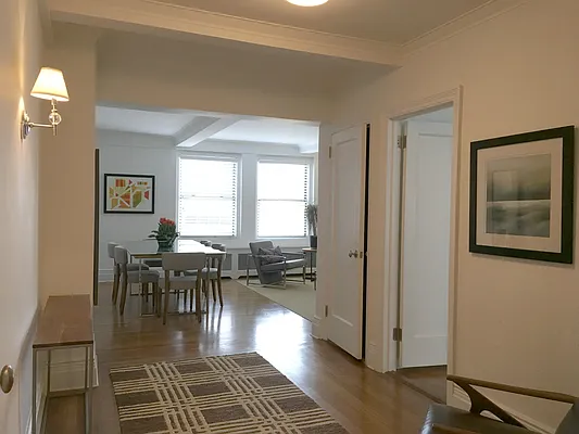 Rented by Oxford Property Group | media 10