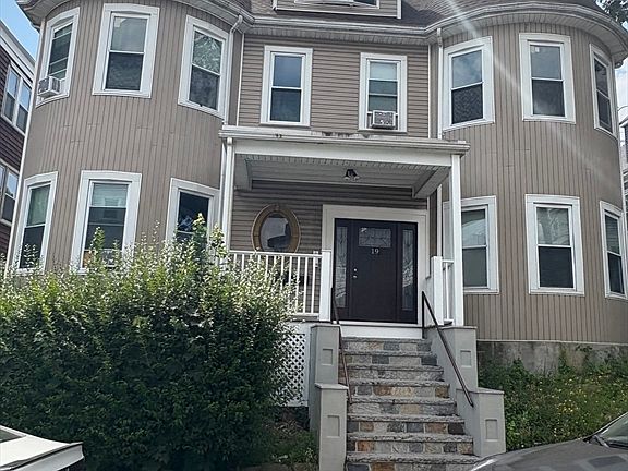 2nd image of 19 Wolcott St #3