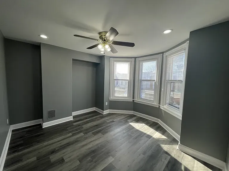 1611 S Yewdall St — Photo 1