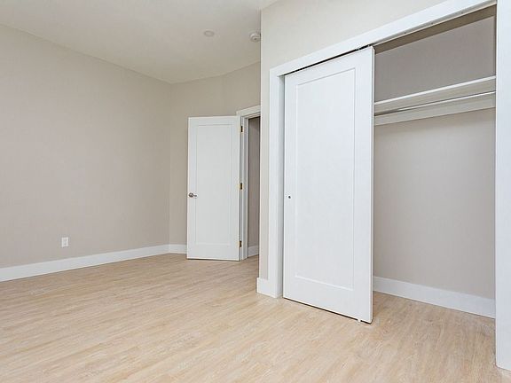 5th image of 319 Malcolm X Blvd #4E