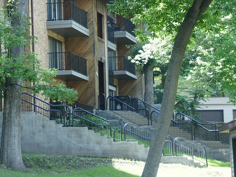 Forest Ridge Apartments — Photo 8