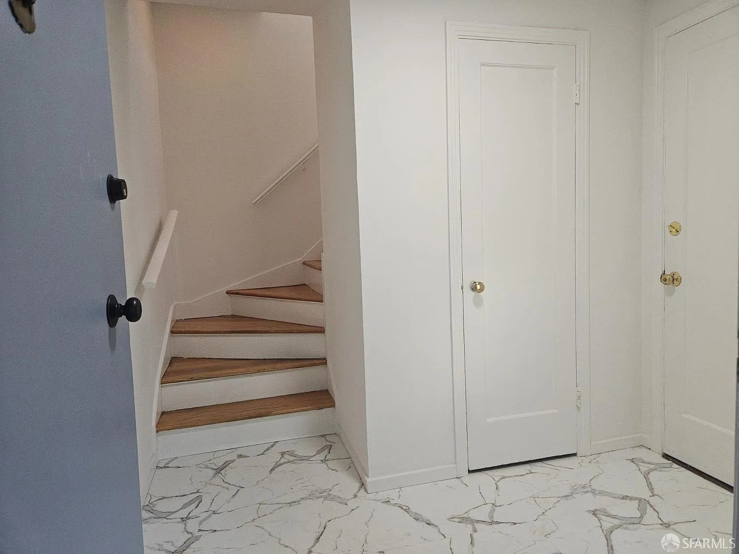 4 bed, 1.5 bath, 1152 sqft, $4,600 — Photo 3