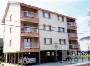 601 N Carolina Ave #202, Carolina Beach, NC 28428