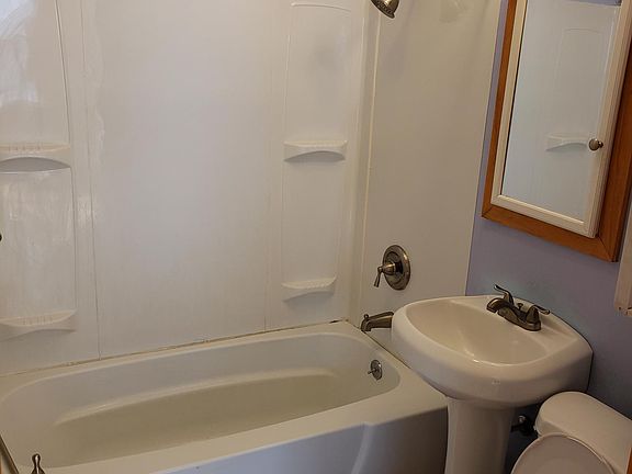 5th image of 3130 N Pierce St #C
