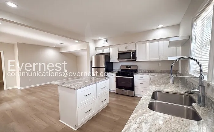 4 bed, 2.0 bath, 1395 sqft, $1,750 — Photo 3