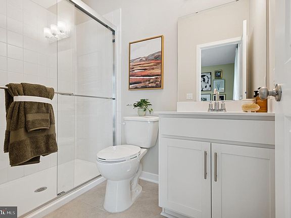 4th image of 46 Basswood St #601