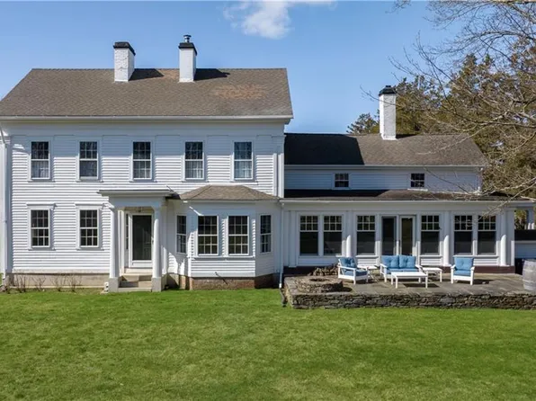 290 Fletcher Rd, North Kingstown, RI 02852