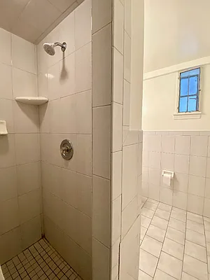 Rented by Oxford Property Group | media 17