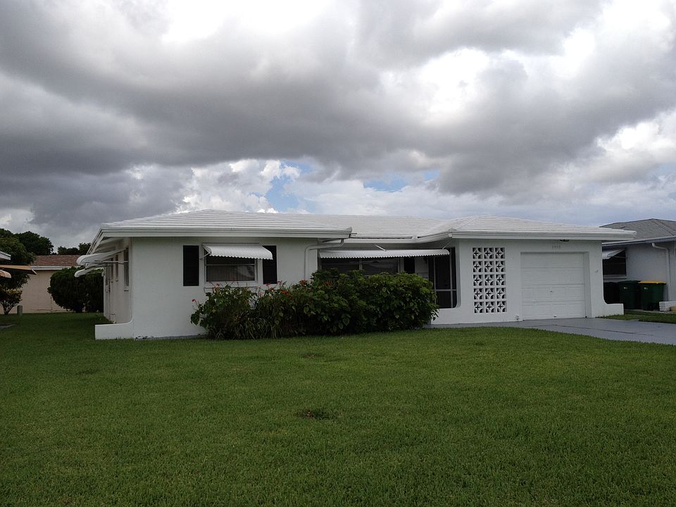 1st image of 5805 NW 70th Ave
