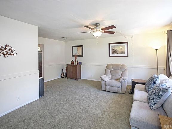 2nd image of 2271 Yorkshire Pl