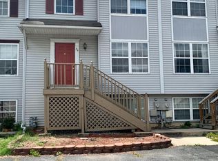 24 Highland Way, Newark, DE 19702