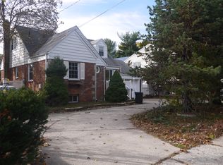 3-26 Saddle River Rd, Fair Lawn, NJ 07410