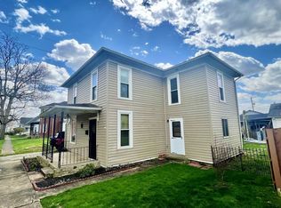 463 Hooker St, Middleport, OH