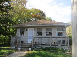 643 8th St, Absecon, NJ 08201