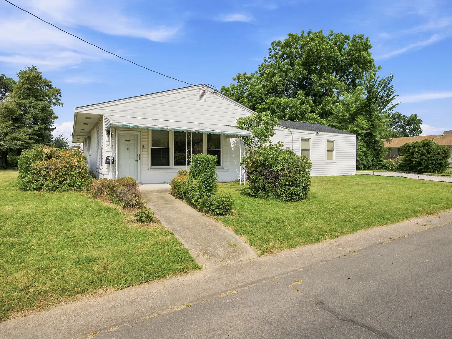 2536 E Little Creek Rd — Photo 1