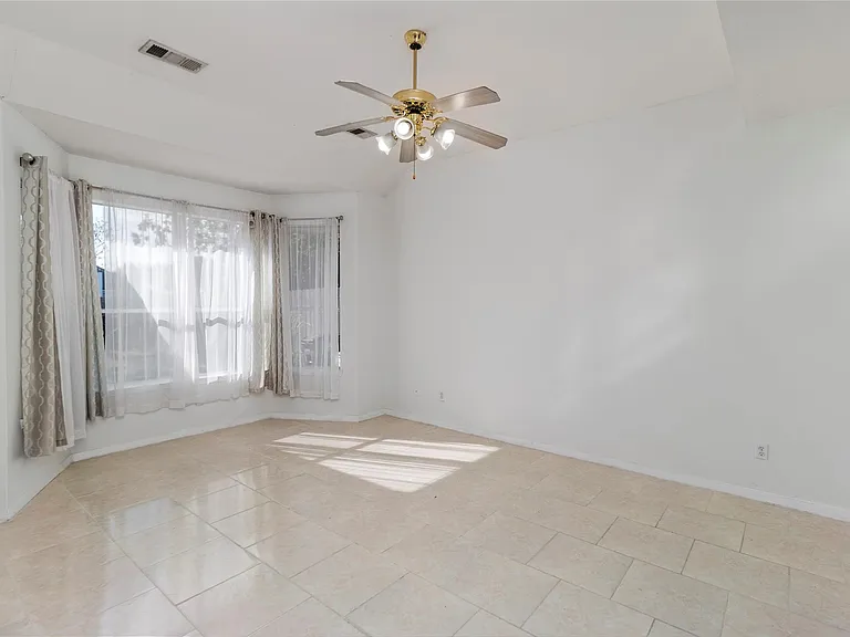 17531 Aspen Ridge Ct — Photo 18