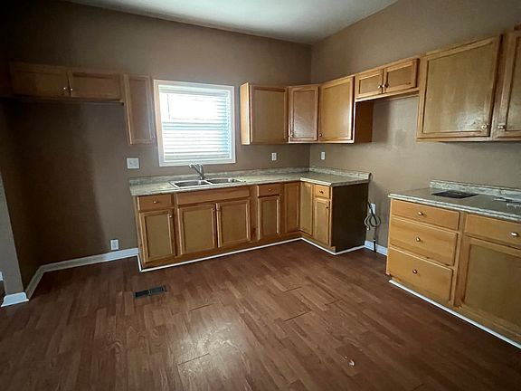 5th image of 2024 N 6th St