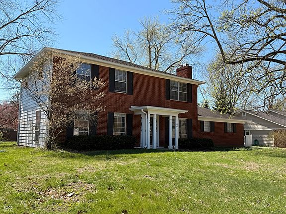 2nd image of 841 Hickory Dr