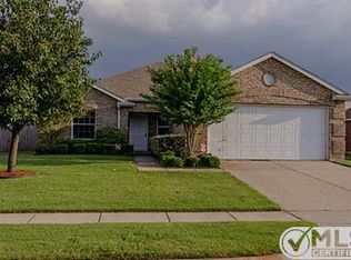 1205 Huntsville Dr, Wylie, TX 75098