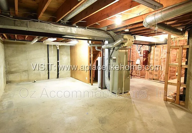 1140 SW Huntington Dr — Photo 31