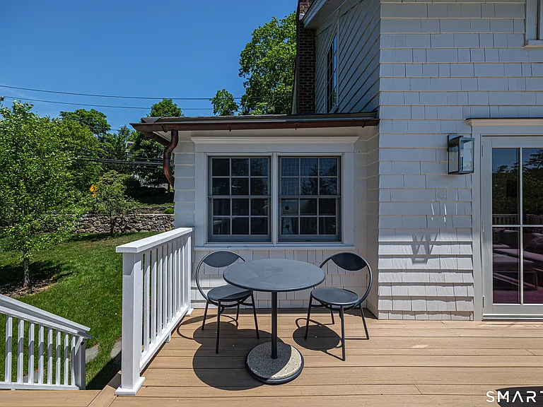 87 Myrtle Ave — Photo 30