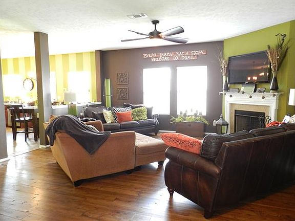 4th image of this home