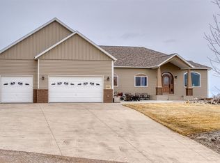 8491 Whitetail Ct, Gillette, WY 82718