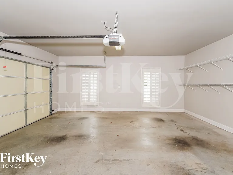 1596 Mountain Lodge Trl — Photo 14