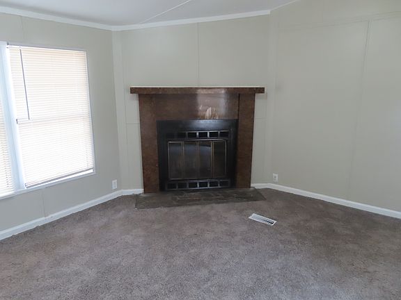 2nd image of 3535 Roberts Ave #284