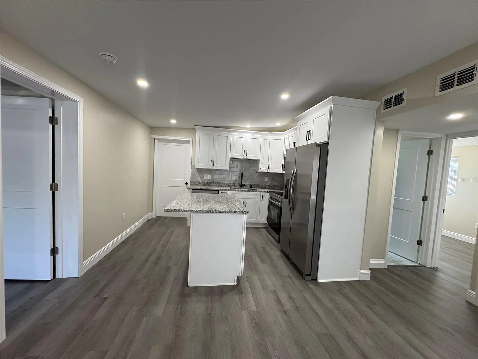 7039 Lenox Drive - 1 — Photo 4