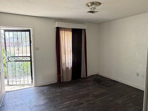2nd image of 253 S Florida St